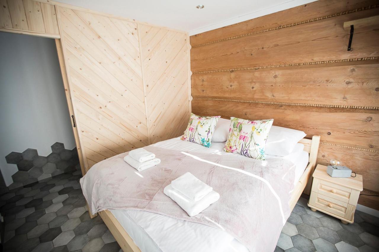 Tatras Penthouse Apartment Ratulow ภายนอก รูปภาพ